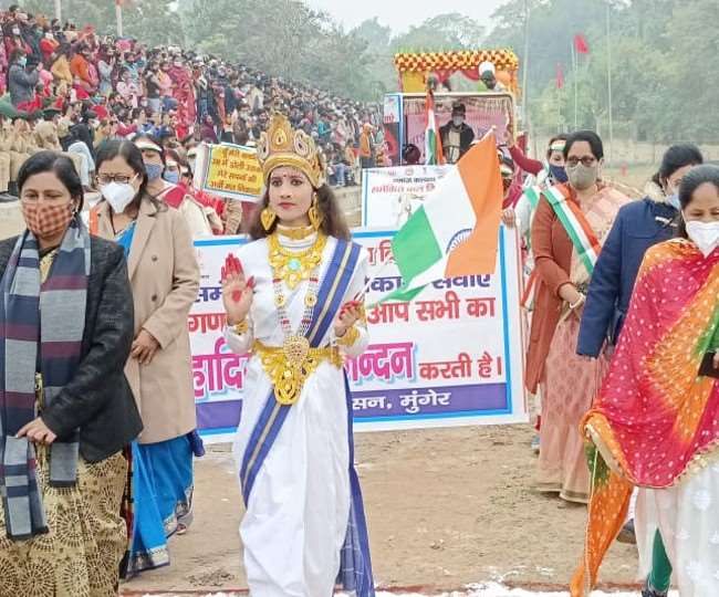https://www.jagranimages.com/images/newimg/26012022/26_01_2022-munger_news_22414262.jpg