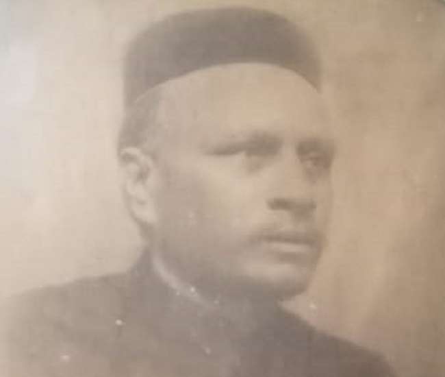 नगला मानसिंह में हिंदी के विद्वान ज्ञानचंद के यहां 1847 में तोताराम वर्मा का जन्म हुआ।