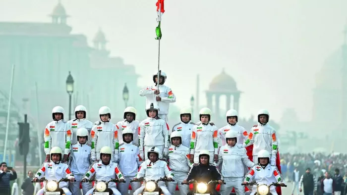 'Dare Devils' showed amazing feat on bike in Republic Day Parade