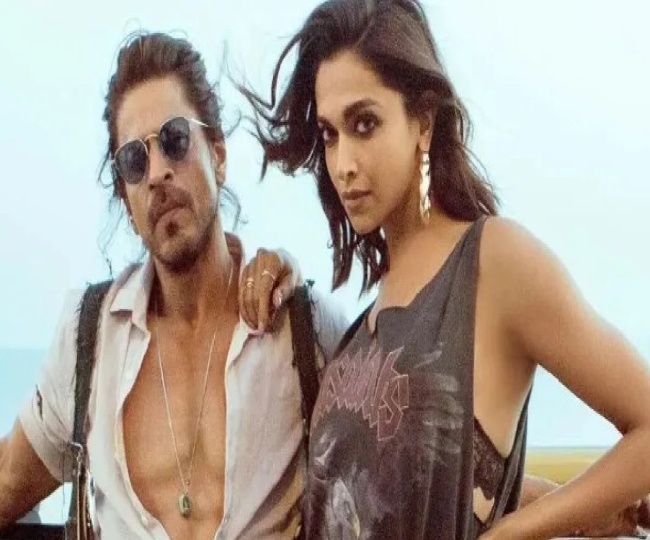Pathaan Box Office Collection Day 1: पहले दिन दहाड़ा 'पठान', शाह रुख के ...