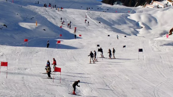 औली में भी बर्फ नहीं! अब Skiing Champianship 2024 पर मंडराने लगा खतरा
