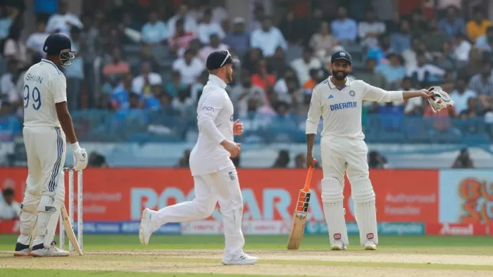 हैदराबाद में भारत और इंग्लैंड के बीच सीरीज का पहला मैच खेला जा रहा है। फोटो- एक्स