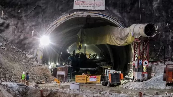 Silkyara Tunnel में फिर से निर्माण कार्य की तैयारी, वापस बुलाए जाएंगे मजदूर