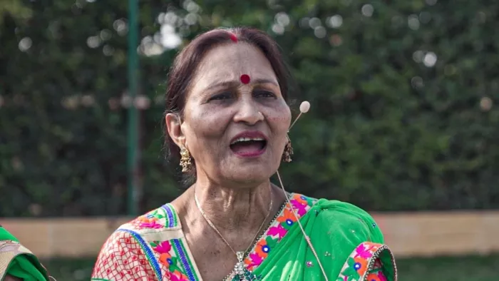 मीरजापुर की लोक गायिका उर्मिला श्रीवास्तव ने कजरी को दी नई पहचान, अब पद्मश्री से बढ़ेगा मान