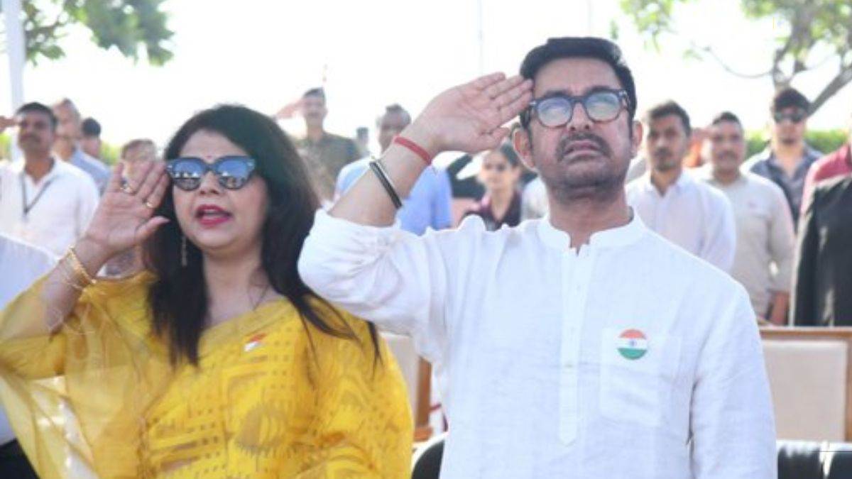 https://www.jagranimages.com/images/newimg/26012025/26_01_2025-aamir_khan_23873372.jpg