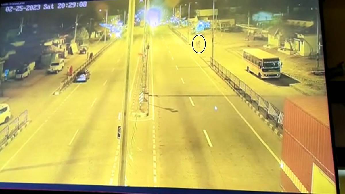 heartbreaking accident on the jabalpur nagpur national highway two people accidentally came under the truck and death on the spot