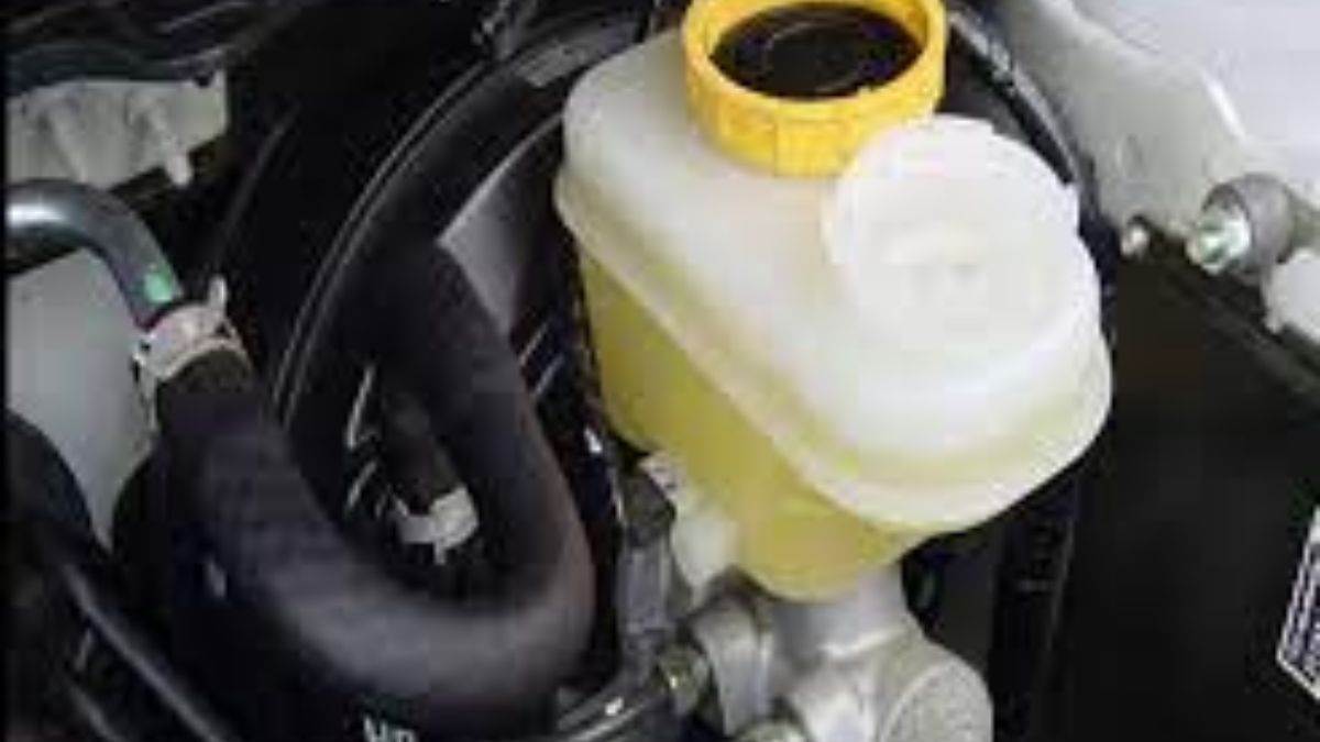take care of your vehicle brake fluid level like this