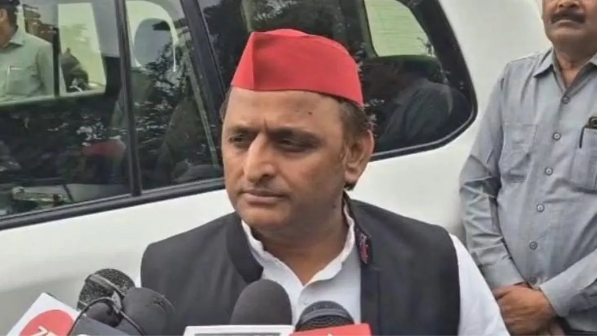 'योगी सरकार खुद करवा रही पेपर लीक...', अखि‍लेश यादव ने लगाए गंभीर आरोप; कही ये बातें