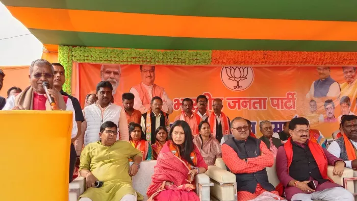 'अलग झारखंड बनाने का श्रेय...', भाजपा नेता ने JMM पर साधा निशाना; बोले- कांग्रेस और राजद तो...