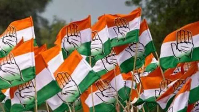 चुनाव से पहले झारखंड में कांग्रेस को करारा झटका