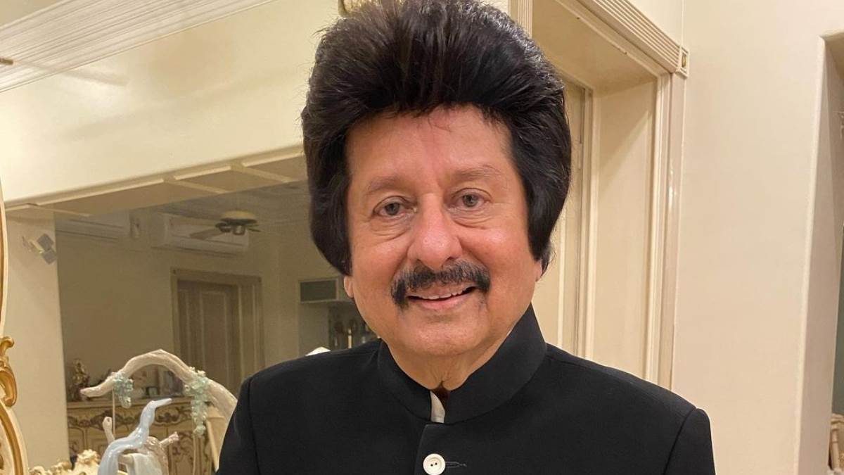 https://www.jagranimages.com/images/newimg/26022024/26_02_2024-pankaj_udhas_last_rites_23662251.jpg