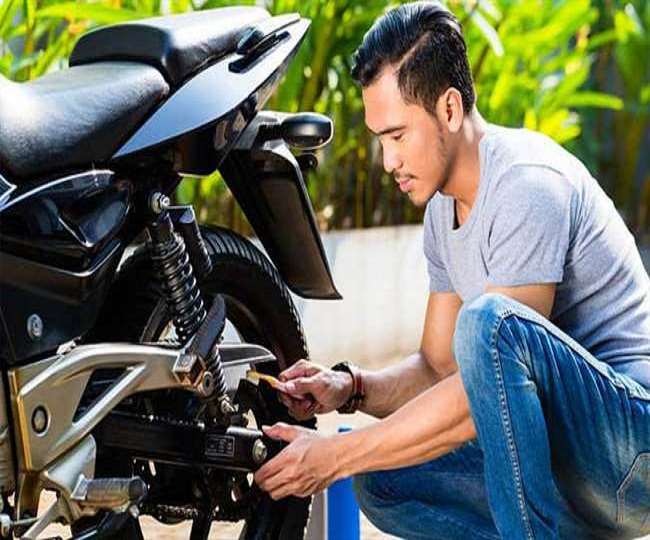 https://www.jagranimages.com/images/newimg/26032021/26_03_2021-bike_21501784.jpg