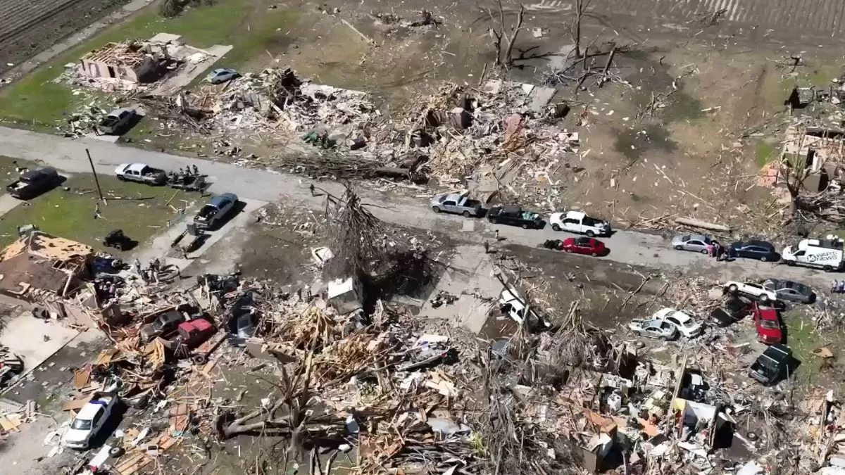 Mississippi Tornado Video: अमेरिका के मिसिसिपी में बवंडर से भारी तबाही, रातभर में उजड़ गया पूरा शहर; 25 की मौत