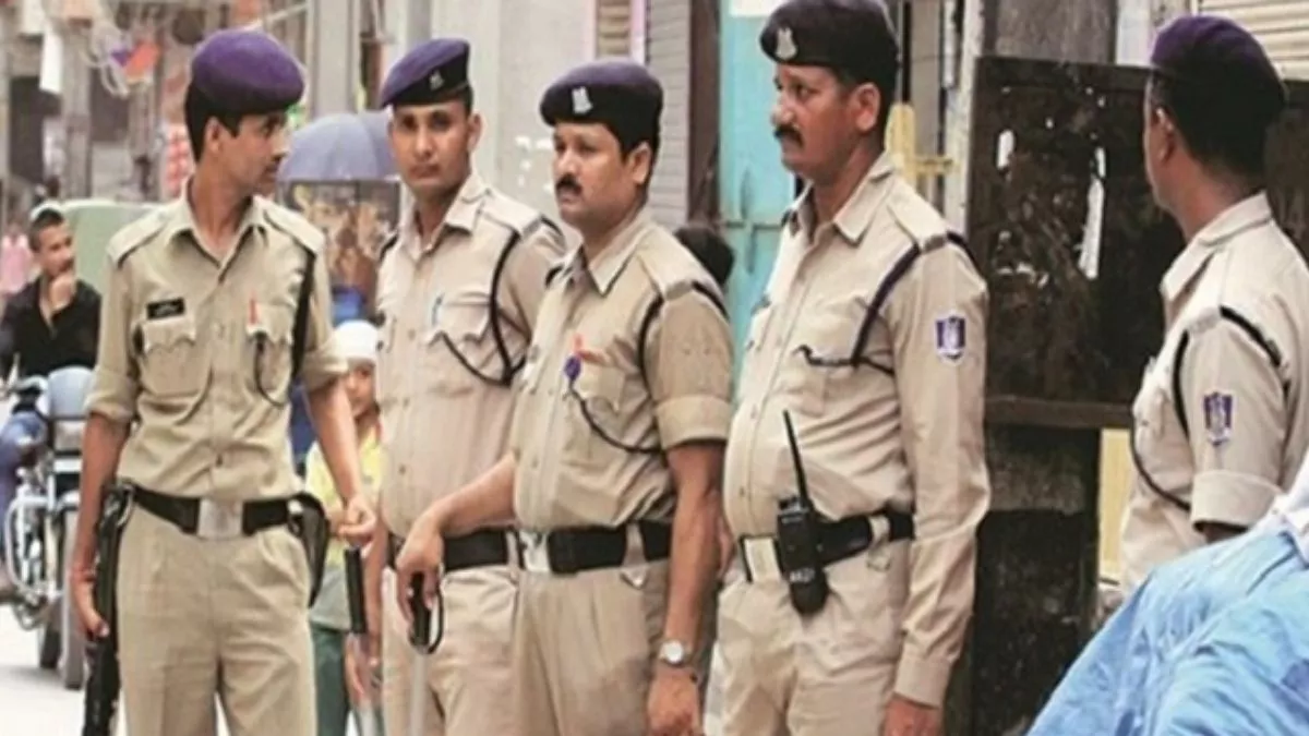 प्रतिनियुक्ति पर तय अवधि से अधिक रुकने वाले अधिकारियों को कार्रवाई की चेतावनी
