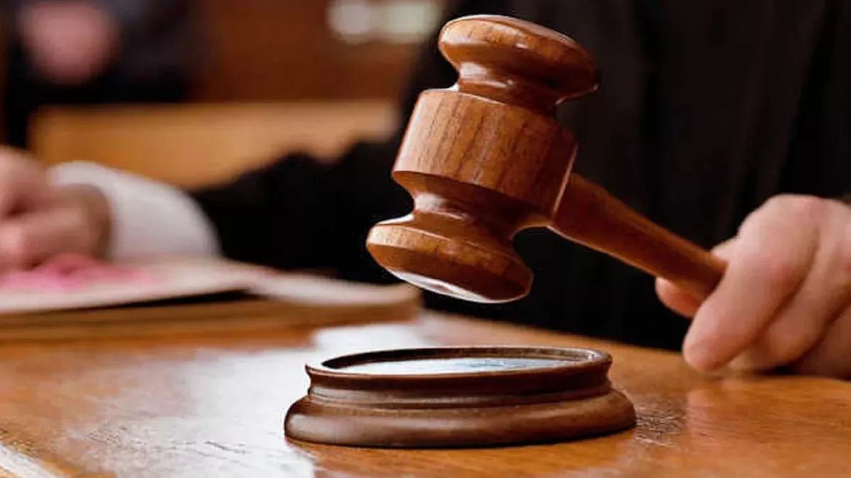 Bilaspur Crime- नाबालिग से दुष्कर्म के दोषी पिता को कोर्ट ने सुनाई सात साल की सजा, 2020 में दिया था वारदात को अंजाम