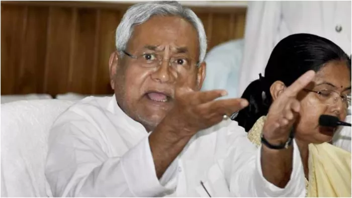 'मैं किसी से नहीं डरता...', Nitish Kumar के 'फेमस' MLA ने फिर खड़ा किया सियासी बवाल! कहा- अब मंत्री बनूंगा