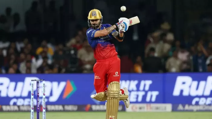 Virat Kohli: विराट कोहली ने मचाया बल्ले से तहलका।