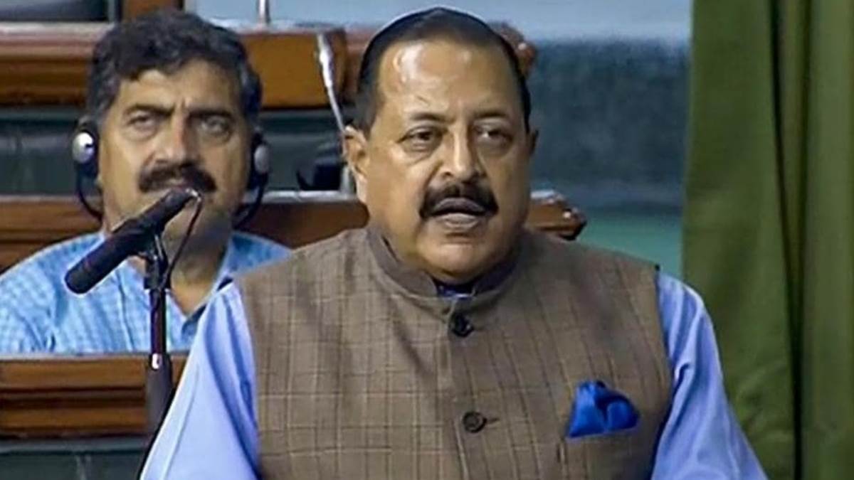 https://www.jagranimages.com/images/newimg/26032025/26_03_2025-jitendra_singh_23906431.jpg