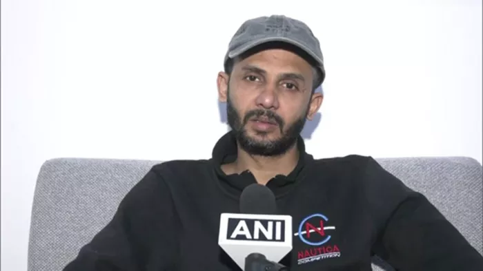 एसआईटी सपा सांसद जियाउर्रहमान बर्क को नोटिस देने उनके घर पहुंची (फोटो- एएनआई)