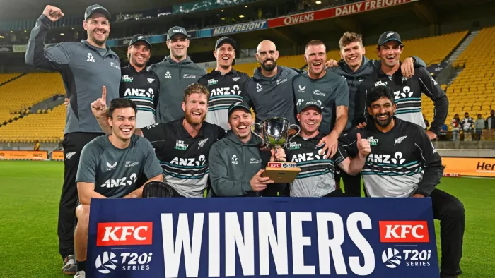 न्यूजीलैंड ने पाकिस्तान के खिलाफ 4-1 से जीती टी20I ट्रॉफी। फोटो- BLACKCAPS एक्स