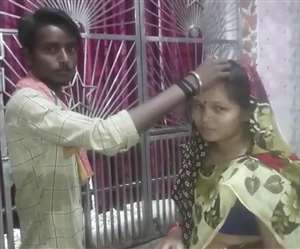 भागलपुर में पति ने अपनी पत्&zwj;नी की शादी उसके प्रेमी से करा दी।