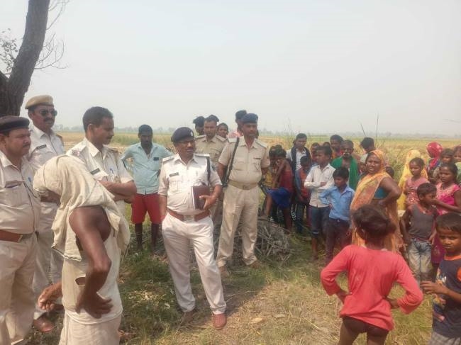 minor girls body found hanging in a hut