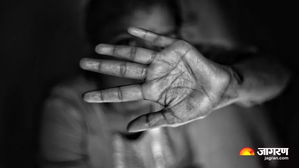 Araria : शौच के लिए गई महिला संग सामूहिक दुष्‍कर्म, बेहोश हुई पीड़िता के हाथ-पैर बांध खेत में छोड़ा; तीन पर केस दर्ज