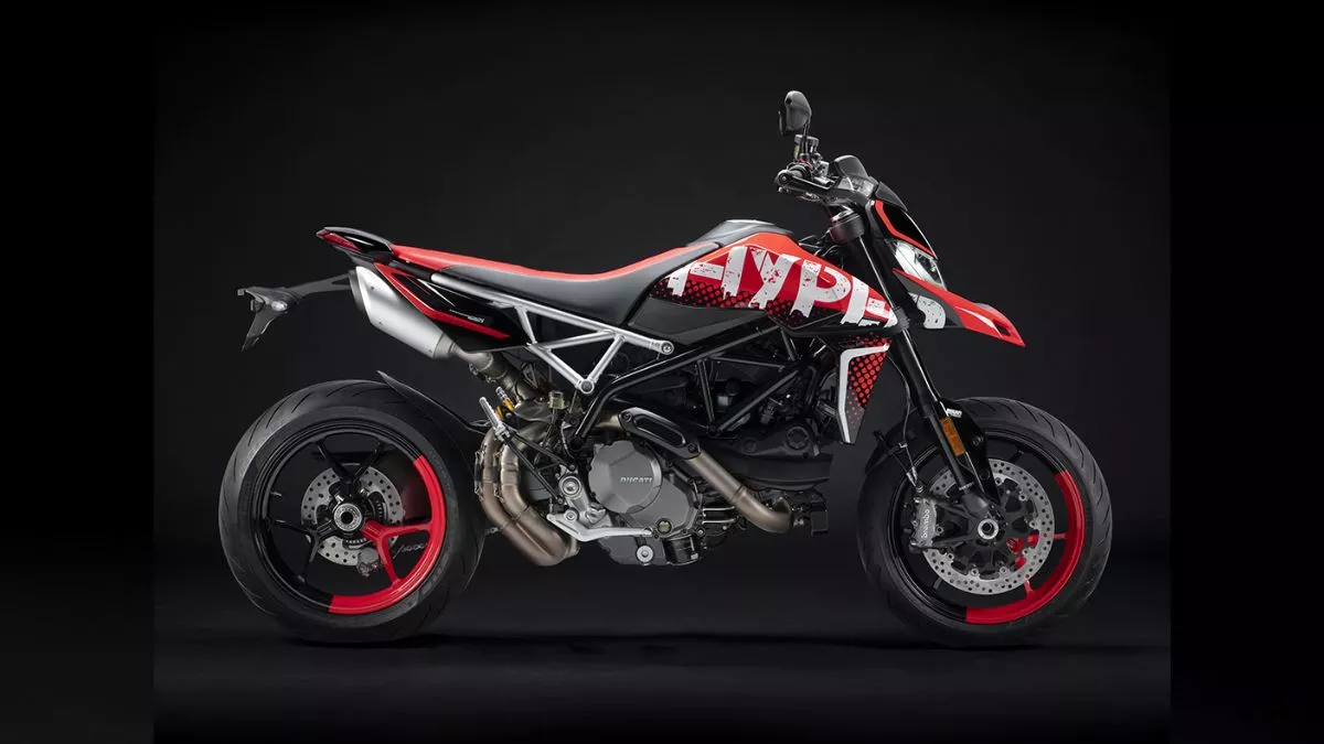 Ducati Hypermotard 950 RVE नए अवतार में हुई लॉन्च, जानिए पहले से कितनी बदली