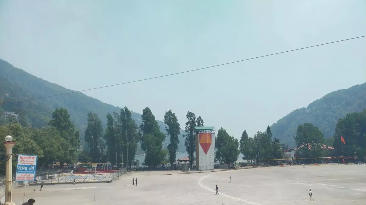 Nainital Weather: पहाड़ों पर प्रचंड गर्मी की मार, बढ़ने लगा तापमान; जंगल की आग भी कर रही परेशान