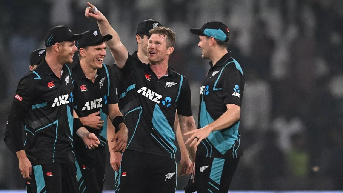 PAK vs NZ: न्‍यूजीलैंड की दूसरे दर्जे की टीम के सामने पाकिस्‍तान चारों खाने चित, टिम रोबिंसन और विलियम ओ रुड़की ने बिखेरा जलवा