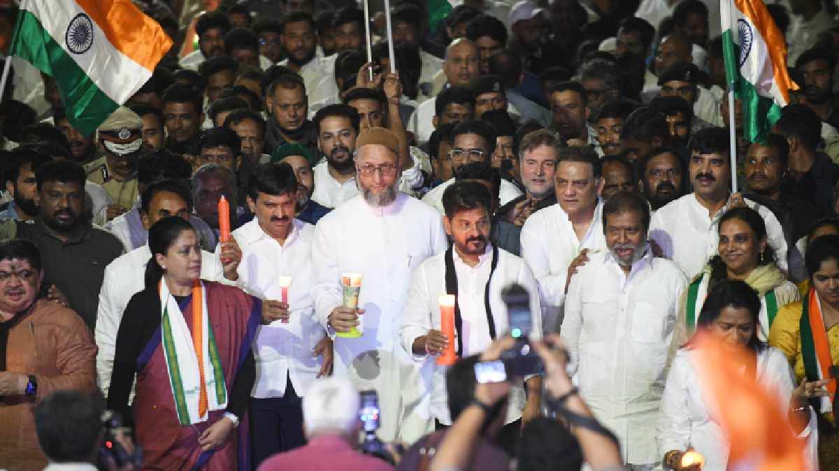https://www.jagranimages.com/images/newimg/26042025/26_04_2025-hyderabad_candle_march_revanth_reddy_23925858.jpg