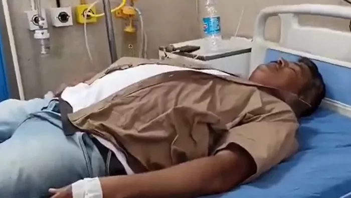 हमले में दैनिक जागरण के पत्रकार राकेश शर्मा घायल, अस्पताल में चल रहा इलाज। वीडियो से ली गई फोटो