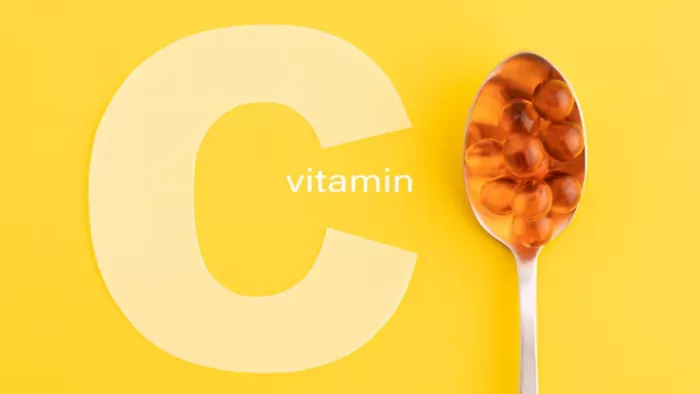 स्किन पर नजर आने वाले 5 संकेत करते हैं Vitamin C की कमी की ओर इशारा (Image Source: Freepik)