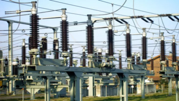 अवैध रूप से लाइन बिछाने पर बिजली व‍िभाग की बड़ी कार्रवाई- एक्सईएन, एसडीओ व जेई निलंबित