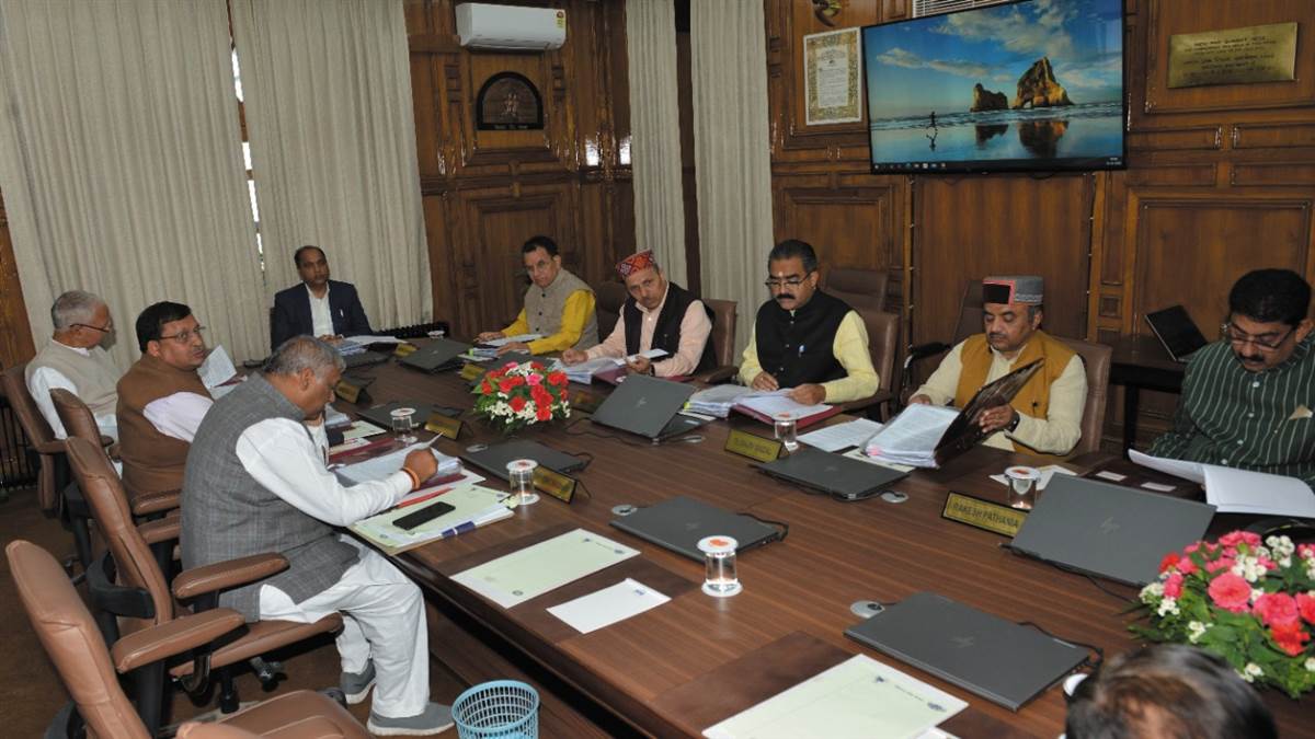 सचिवालय में वीरवार को मुख्यमंत्री जयराम ठाकुर की अध्यक्षता में मंत्रिमंडल की बैठक आयोजित हुई। सौ. डीपीआरओ