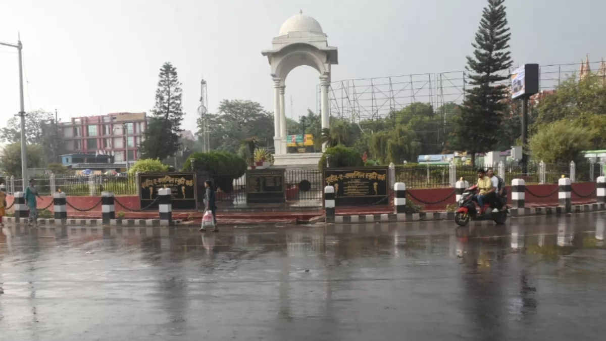 Bihar Weather: पटना समेत पूरे बिहार में आंधी-बारिश का अलर्ट, कहर बनकर कल गिरी आकाशीय बिजली; चार की मौत