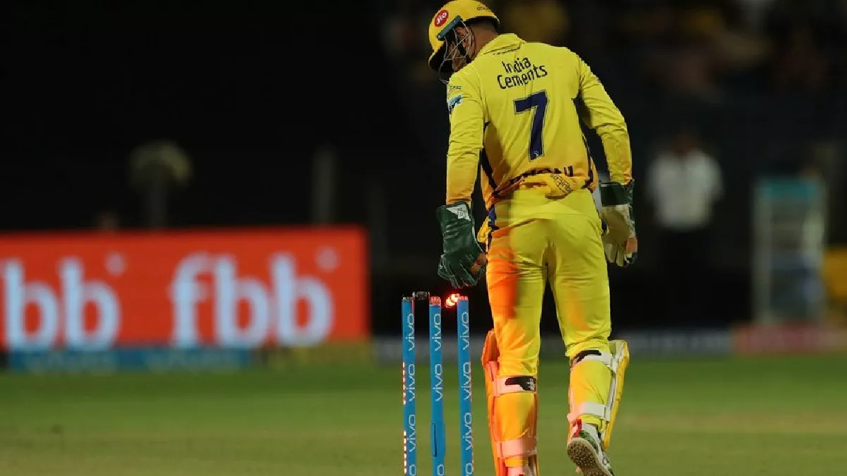 धोनी के संन्यास पर मैथ्यू हेडन ने दिया बड़ा बयान। फोटो- एपी