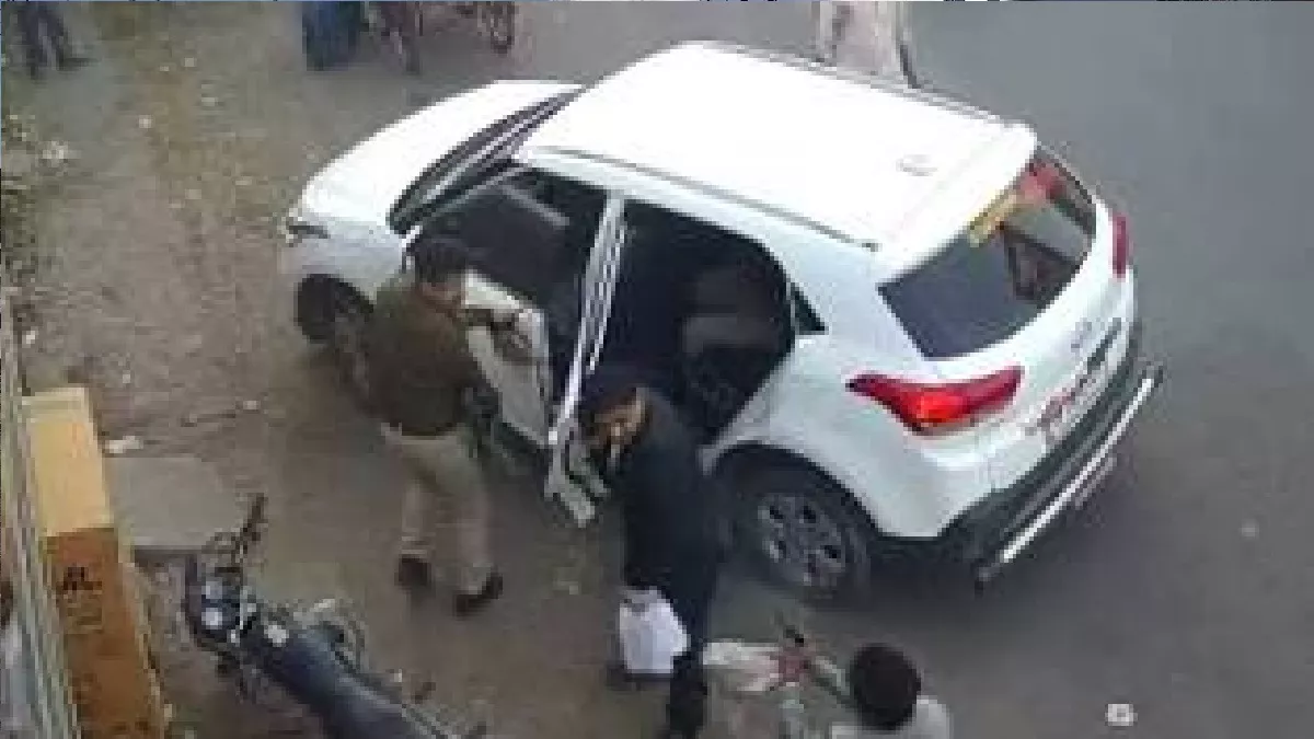 Umesh Pal Murder: उमेश पाल की हत्या में एससी-एसटी की धारा बढ़ाने को पुलिस कोर्ट में देगी अर्जी