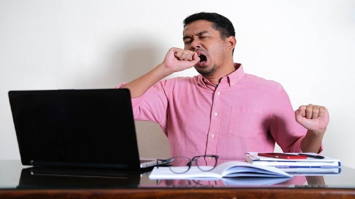 https://www.jagranimages.com/images/newimg/26052025/26_05_2025-office_23947290.jpg