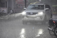 झमाझम बारिश से मौसम खुशनुमा, उठाया लुत्फ