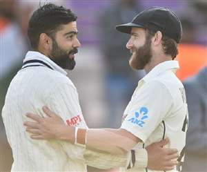 भारतीय कप्तान विराट कोहली के साथ केन विलियमसन- फोटो ट्विटर पेज