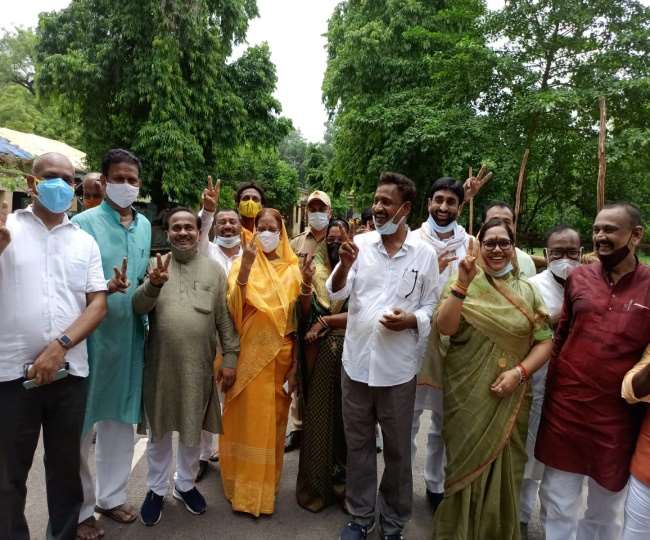 UP Zila Panchayat Chairman Chunav प्रयागराज में जिला पंचायत अध्यक्ष पद