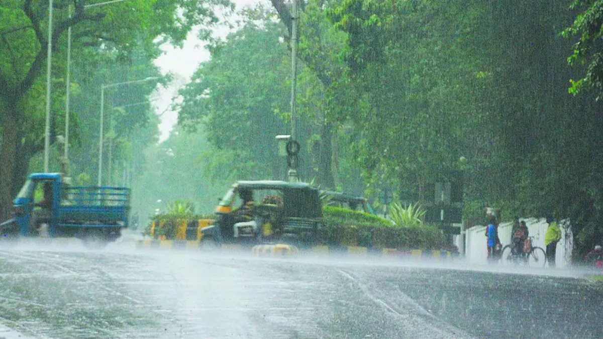 Dhanbad Weather Updates: आज उत्तर पूर्वी जिलों में धनबाद सबसे गर्म, मौसम विभाग ने दिए बारिश के संकेत