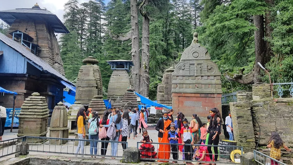 Famous Jageshwar Dham Temples In Almora : जागेश्वर धाम, जहां महादेव और सप्तऋषियों ने की तपस्या, यहीं से शुरू हुई शिव लिंग को पूजने की परंपरा