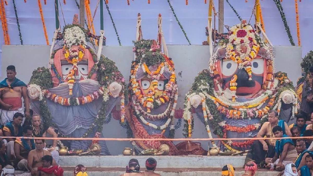 https://www.jagranimages.com/images/newimg/26062023/26_06_2023-01_07_2022-jagannth-yatra_22852531_23452691.jpg