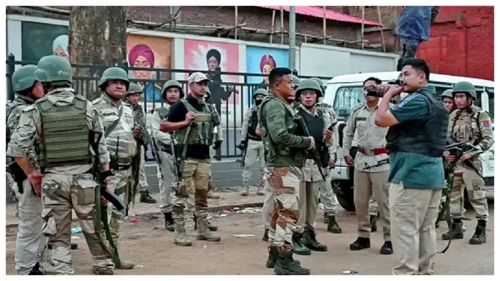 पहाड़ियों और घाटी में बने उग्रवादियों के 12 बंकरों को किया नष्ट (फाइल फोटो)