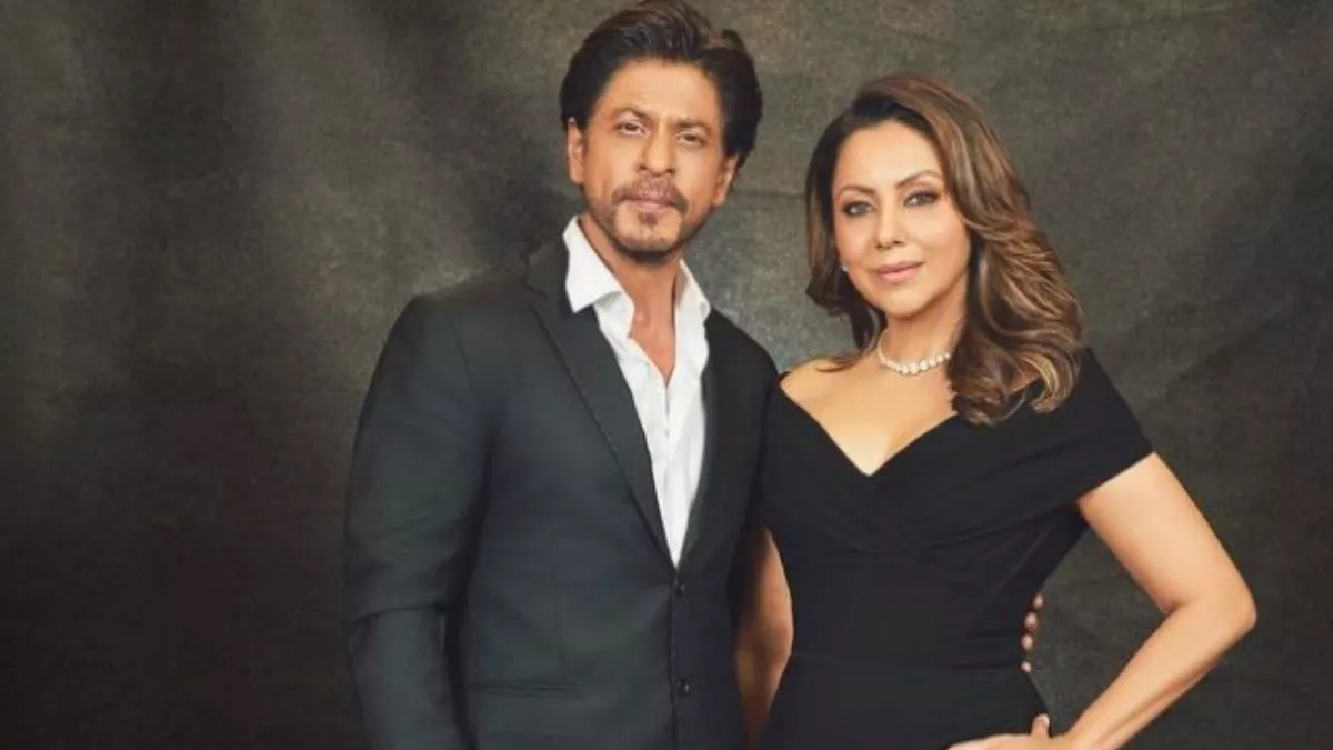 Shah Rukh  Khan को गिफ्ट देने में गौरी बनाती हैं यह बहाना, किंग खान ने था क्यों नहीं मिला वाइफ से कोई उपहार