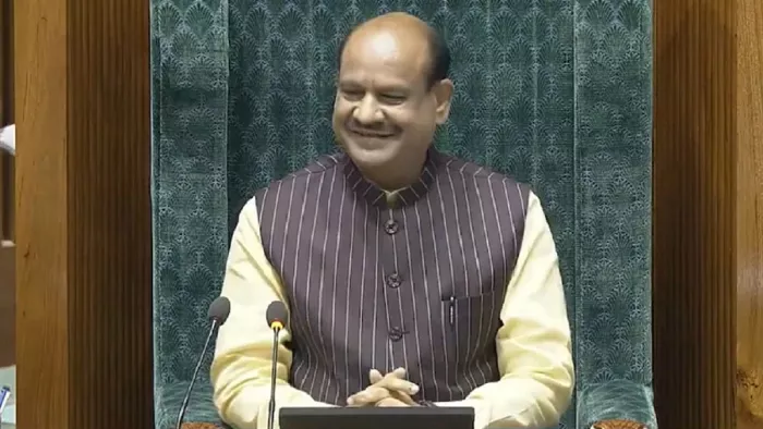 लोकसभा स्पीकर ओम बिरला ने आपातकाल को याद किया (फोटो- संसद टीवी)
