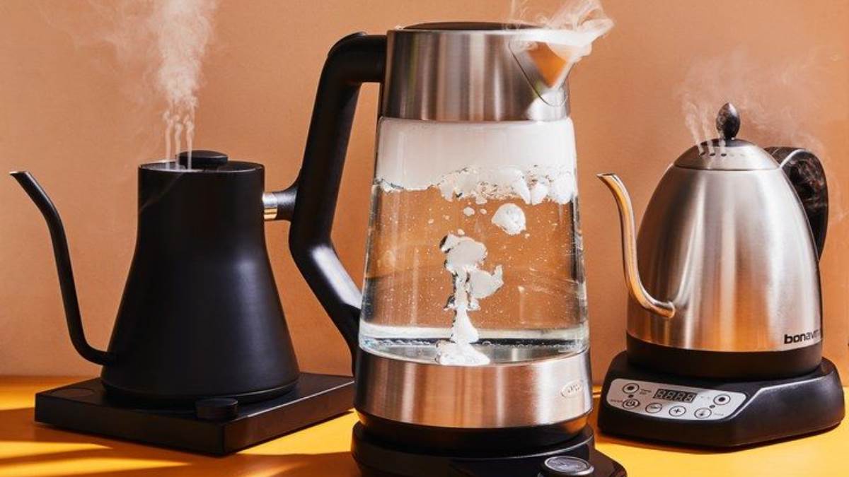https://www.jagranimages.com/images/newimg/26062024/26_06_2024-prestige_electric_kettle_23746801.jpg