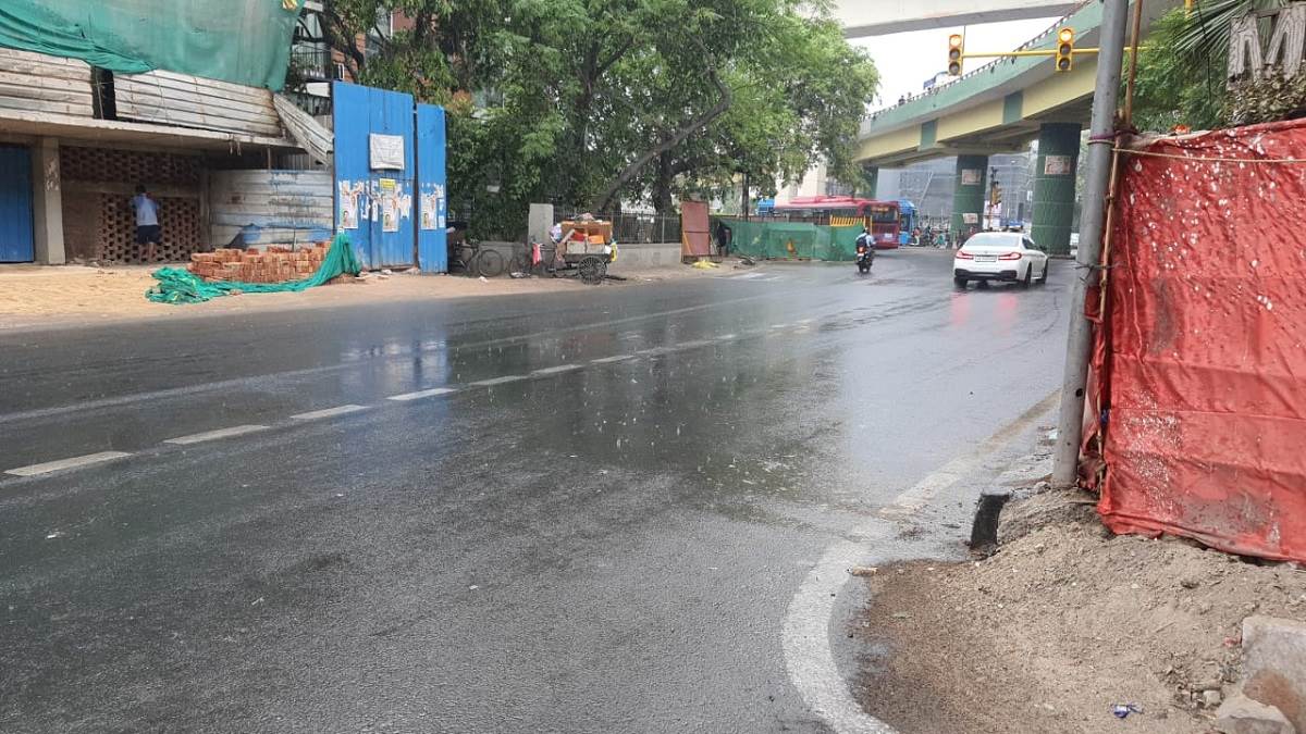 https://www.jagranimages.com/images/newimg/26062024/26_06_2024-rain_in_delhi_23746851.jpg